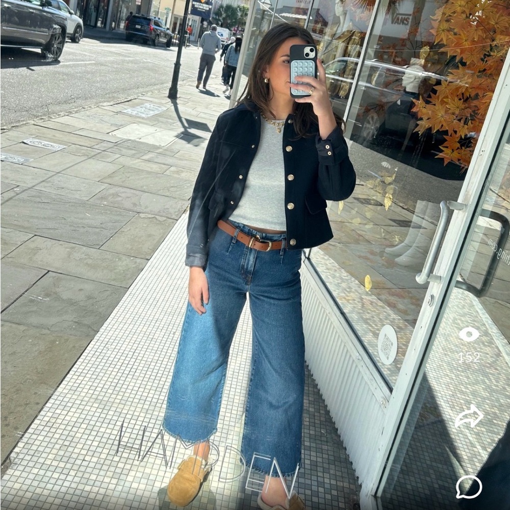Zara Wide-Leg Cropped Blue Jeans with Tan Belt - Women